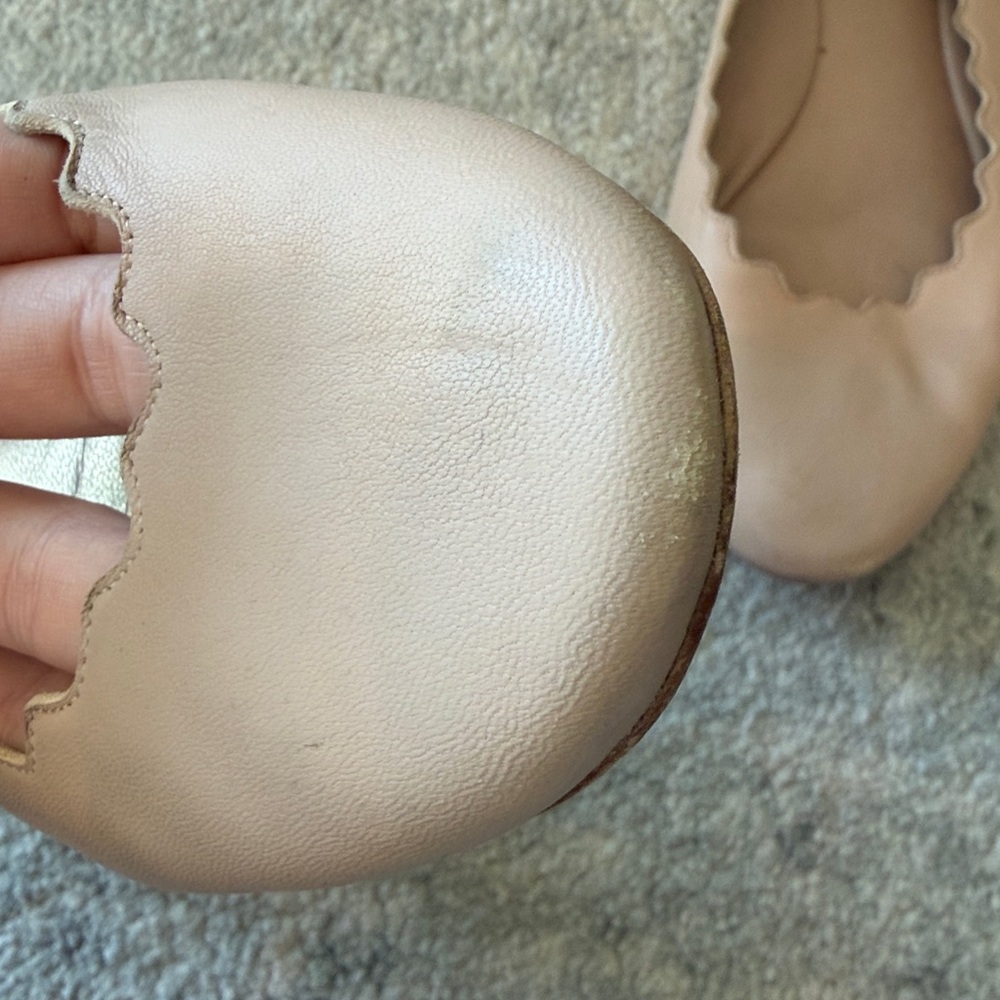 Chloe Lauren Scalloped Leather Ballet Flats - Picture 4 of 10